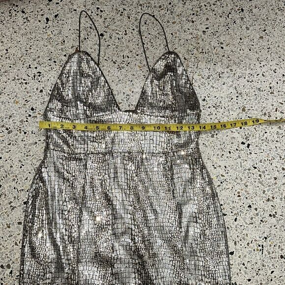 Rare London silver sequin foil cocktail mini dress sexy 6 - Picture 4 of 5